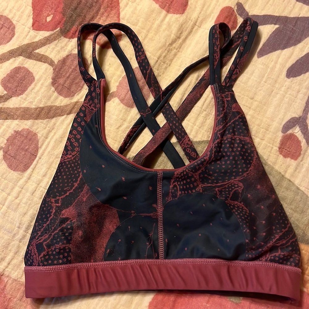 Reversible sports bra by Uintah.